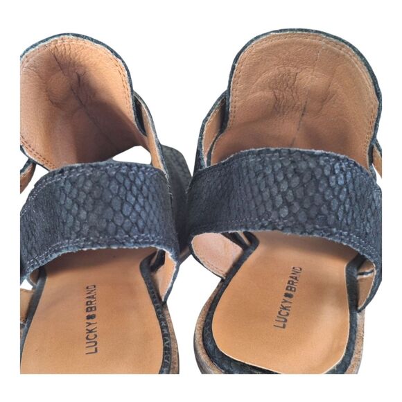 Lucky Brand Labradite Wedge Stack Heel Sandals Black Leather Snake Texture sz 11 - Picture 10 of 16